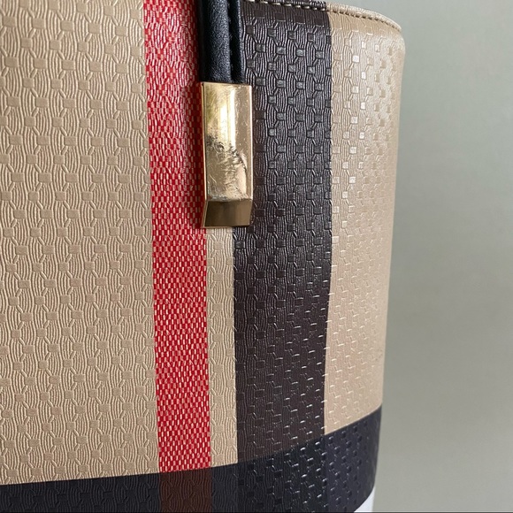 Satchel Purse - Picture 5 of 16